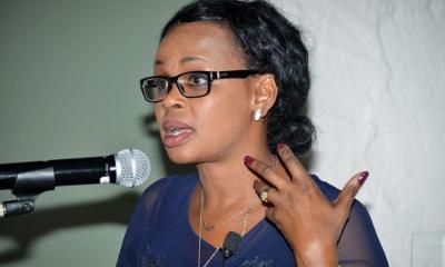 Thandeka Gqubule speaking at an alumni networking event on 5 October 2017